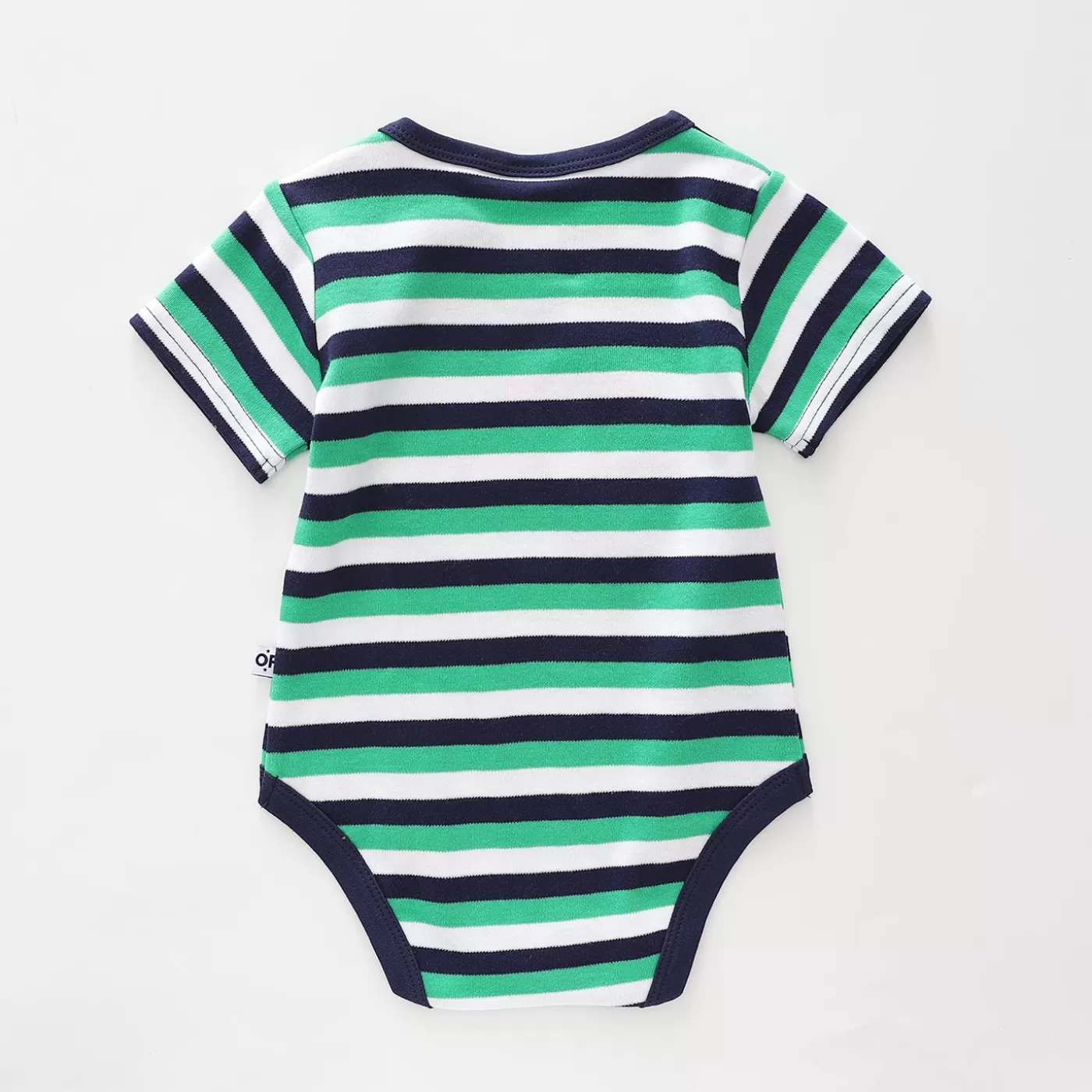 Ollies Place Baby Slogan Bodysuit, Aunties Reason<BOY Bodysuits