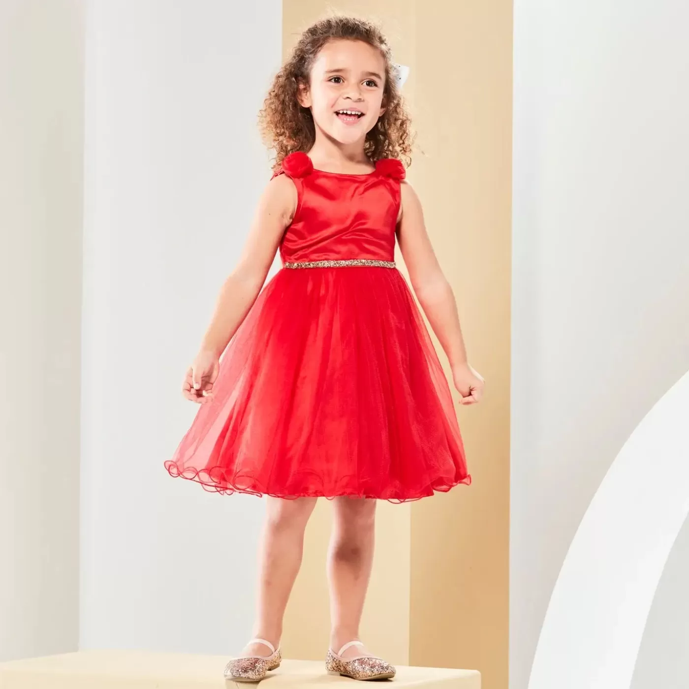 Ollies Place Elegant Red Tulle Dress< Party & Formal | Party & Formal