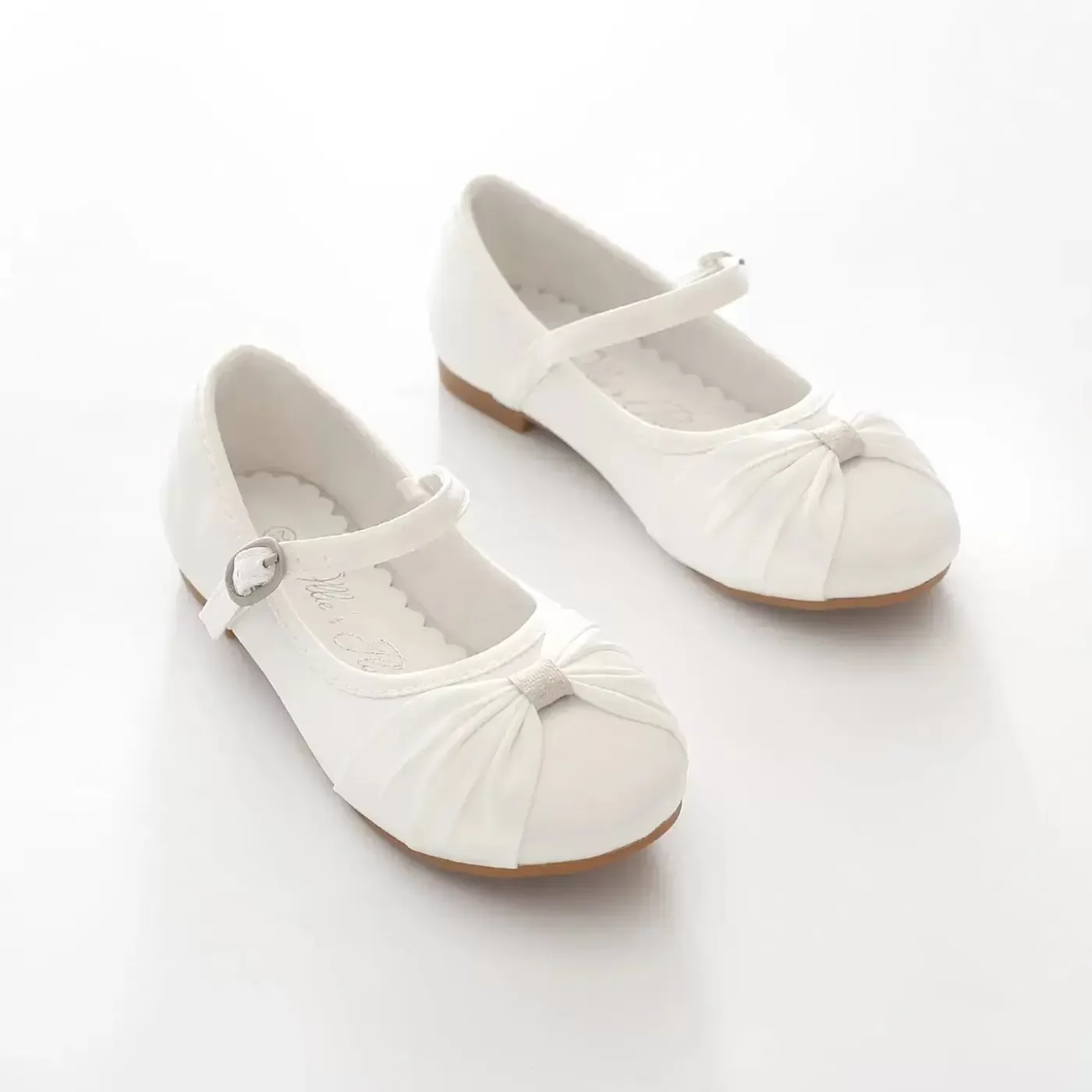 Ollies Place Ivory Mary Jane Shoes< Accessories | Accessories